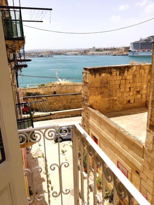 Moco, Modern Comfort In Historic City Of Senglea Villa Bagian luar foto