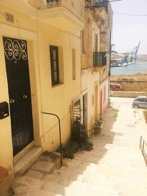 Moco, Modern Comfort In Historic City Of Senglea Villa Bagian luar foto